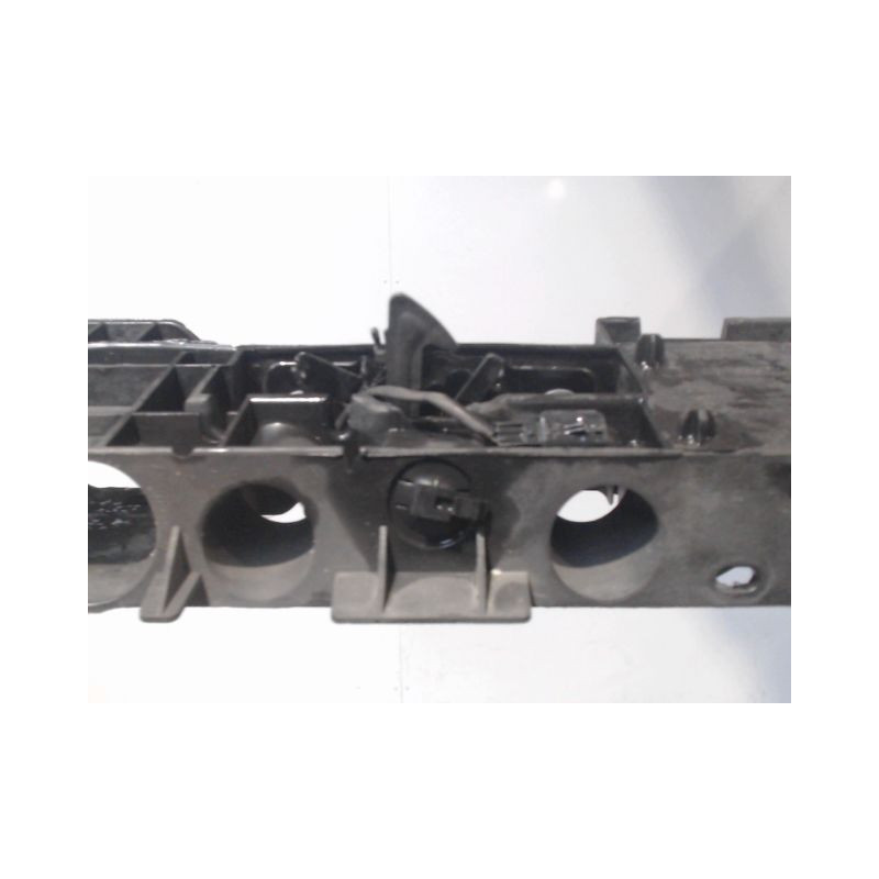 TRAVERSE SUPERIEURE ARMATURE AVANT RENAULT CLIO IV