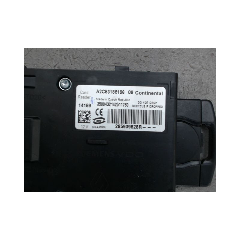 LECTEUR DE CARTE RENAULT MEGANE