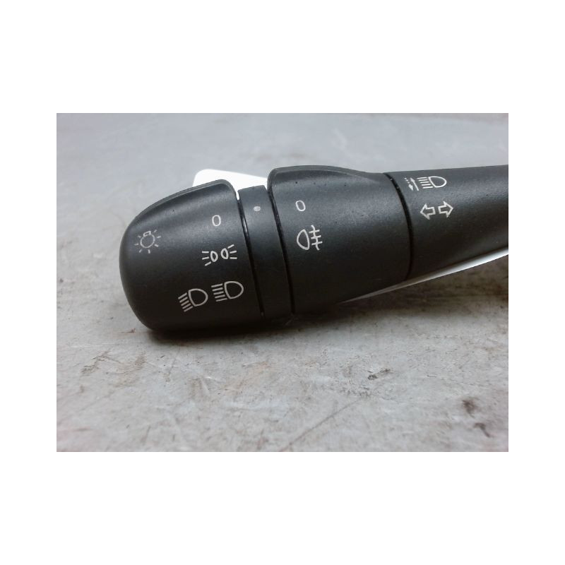 COMMANDE CLIGNOTANT RENAULT TWINGO