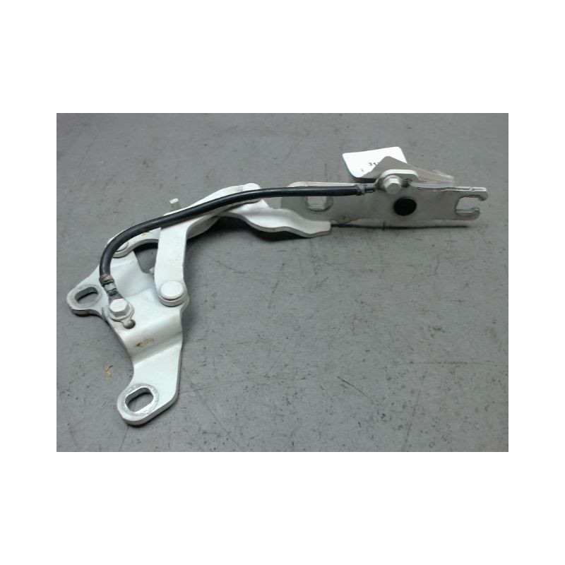 COMPAS GAUCHE CAPOT BMW SERIE 1