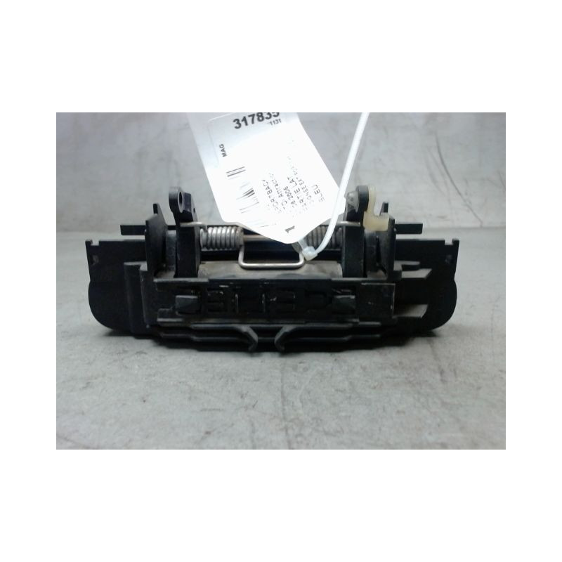 POIGNEE EXTERIEURE PORTE ARRIERE DROIT AUDI A3 SPORTBACK