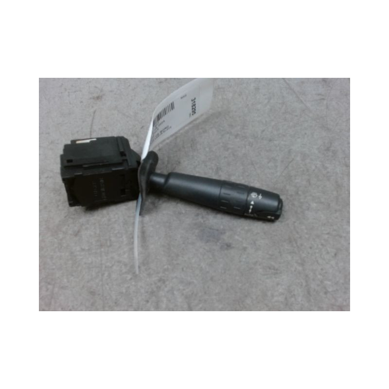 COMMANDE ESSUIE GLACE PEUGEOT 607 99-2004