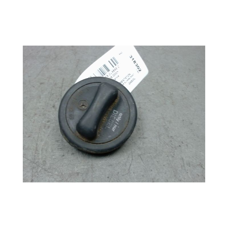 BOUCHON RESERVOIR A CARBURANT MERCEDES CLASSE C 2000-