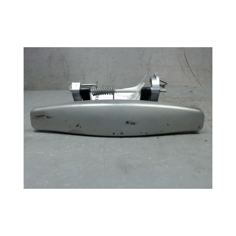 POIGNEE EXTERIEURE PORTE ARRIERE GAUCHE DACIA SANDERO 2008-