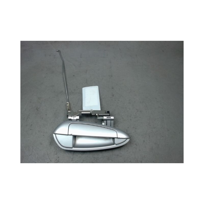 POIGNEE EXTERIEURE PORTE AVANT DROIT FIAT PUNTO