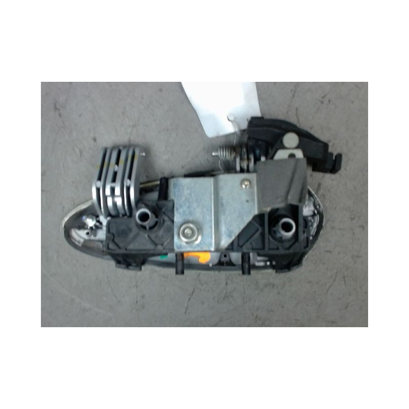 POIGNEE EXTERIEURE PORTE ARRIERE DROIT FIAT PUNTO