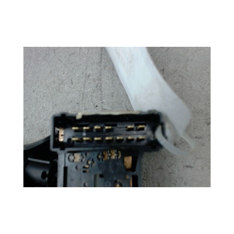 COMMANDE ESSUIE GLACE DACIA SANDERO 2008-