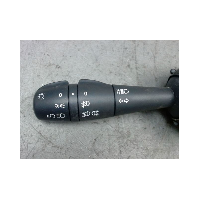 COMMANDE CLIGNOTANT RENAULT CLIO