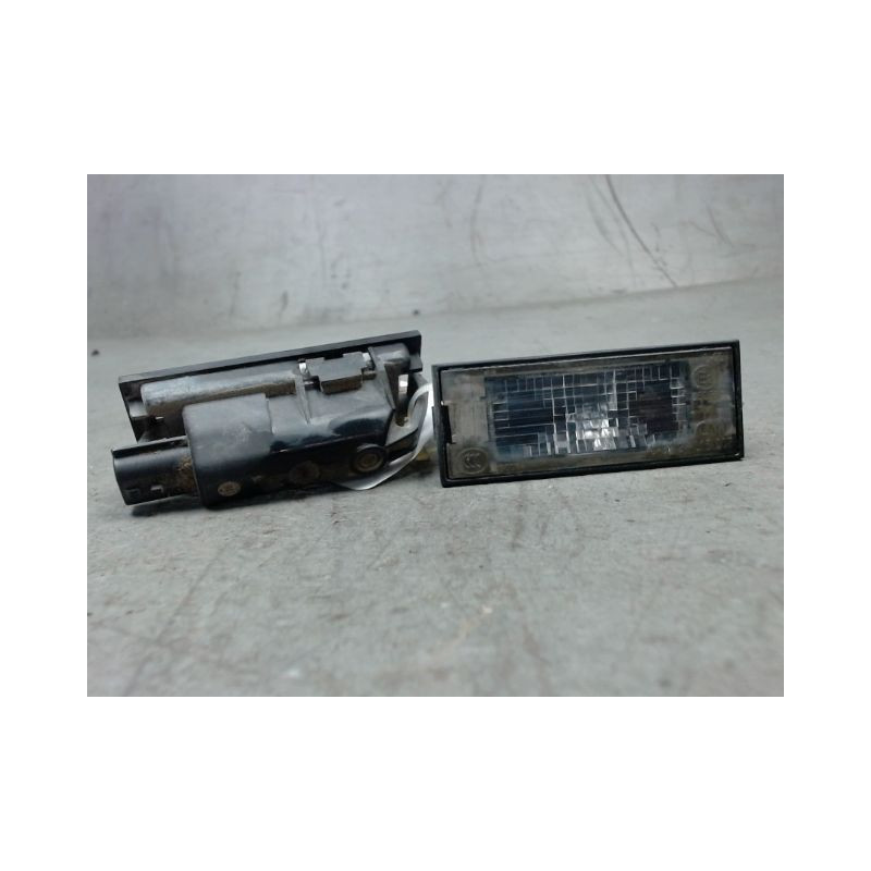 ECLAIREUR PLAQUE DE POLICE RENAULT CLIO