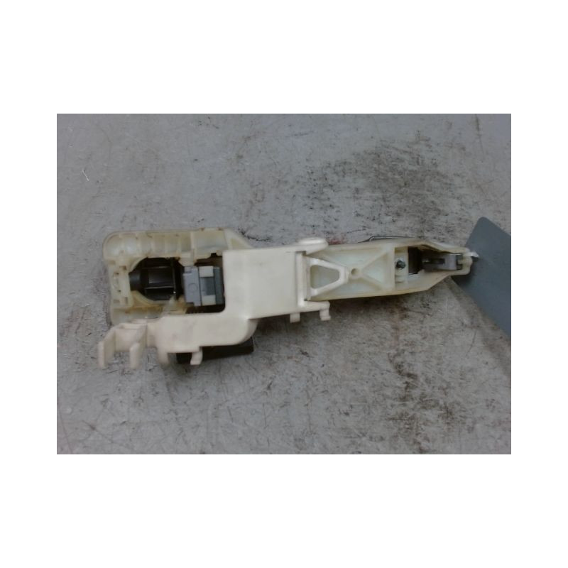 POIGNEE EXTERIEURE PORTE AVANT DROIT HYUNDAI I 30 2007-