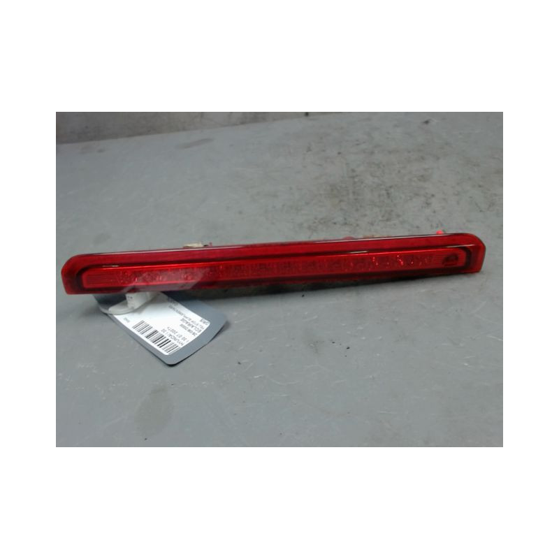 FEUX STOP SUPPLEMENTAIRE HYUNDAI I 30 2007-