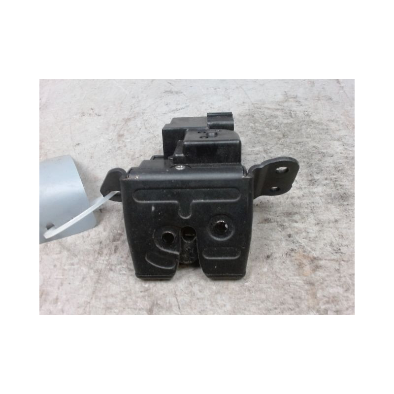 SERRURE HAYON  HYUNDAI I 30 2007-