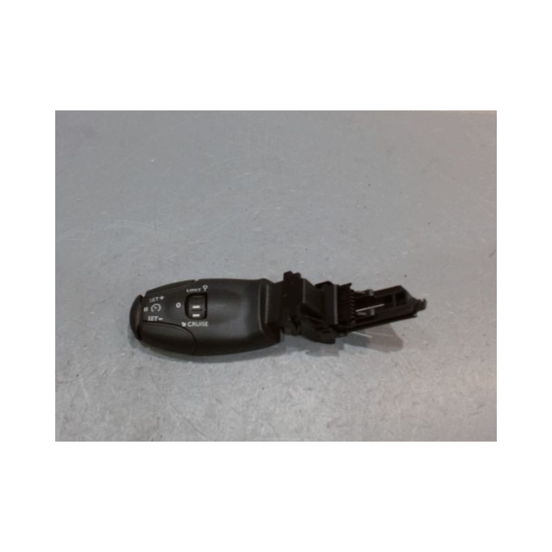 COMMANDE REGULATEUR/LIMITATEUR VITESSE PEUGEOT 207