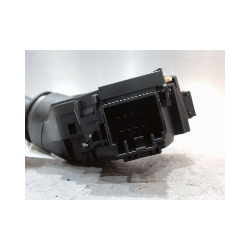COMMANDE CLIGNOTANT FORD FIESTA
