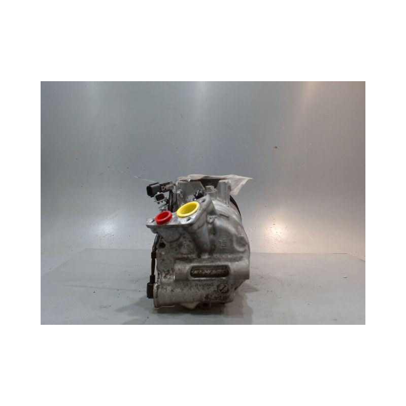 COMPRESSEUR AIR CONDITIONNE RENAULT MEGANE