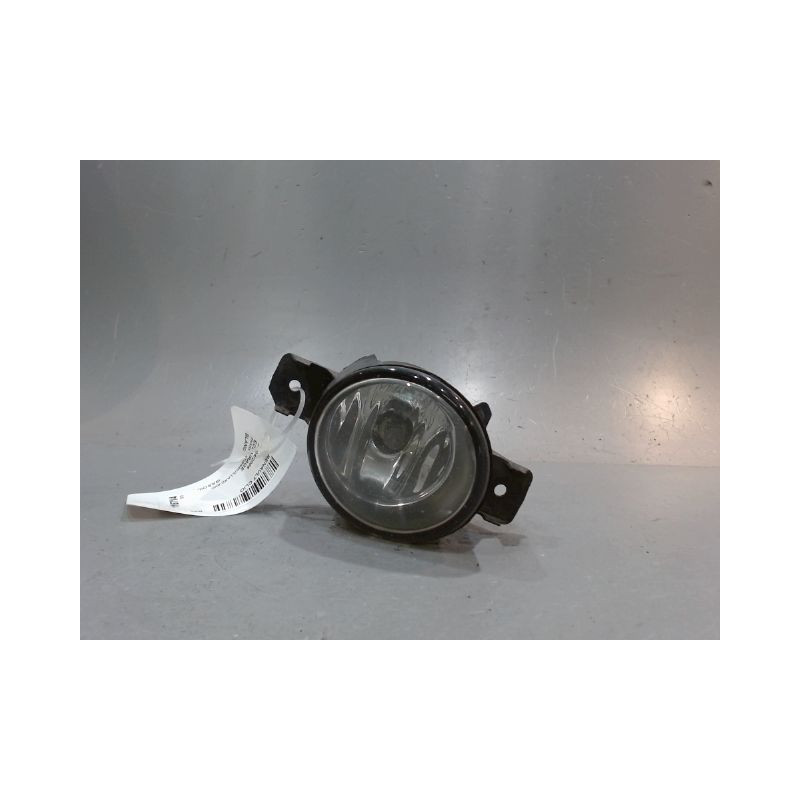 PHARE ANTIBROUILLARD AVANT DROIT RENAULT CLIO