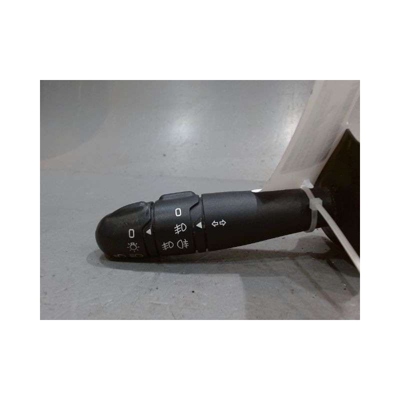 COMMANDE CLIGNOTANT RENAULT CLIO