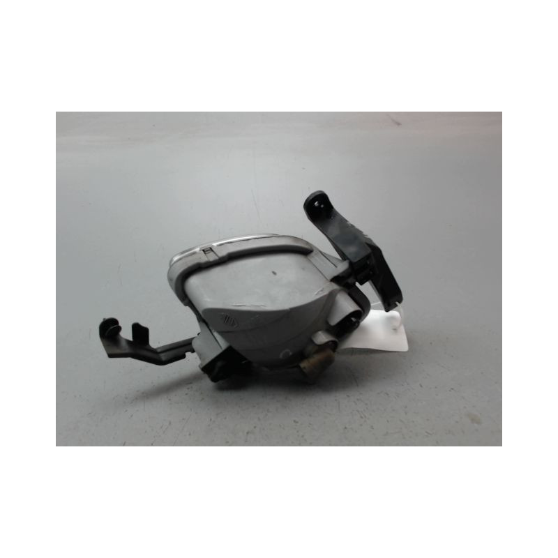 PHARE ANTIBROUILLARD AVANT DROIT KIA VENGA 09-