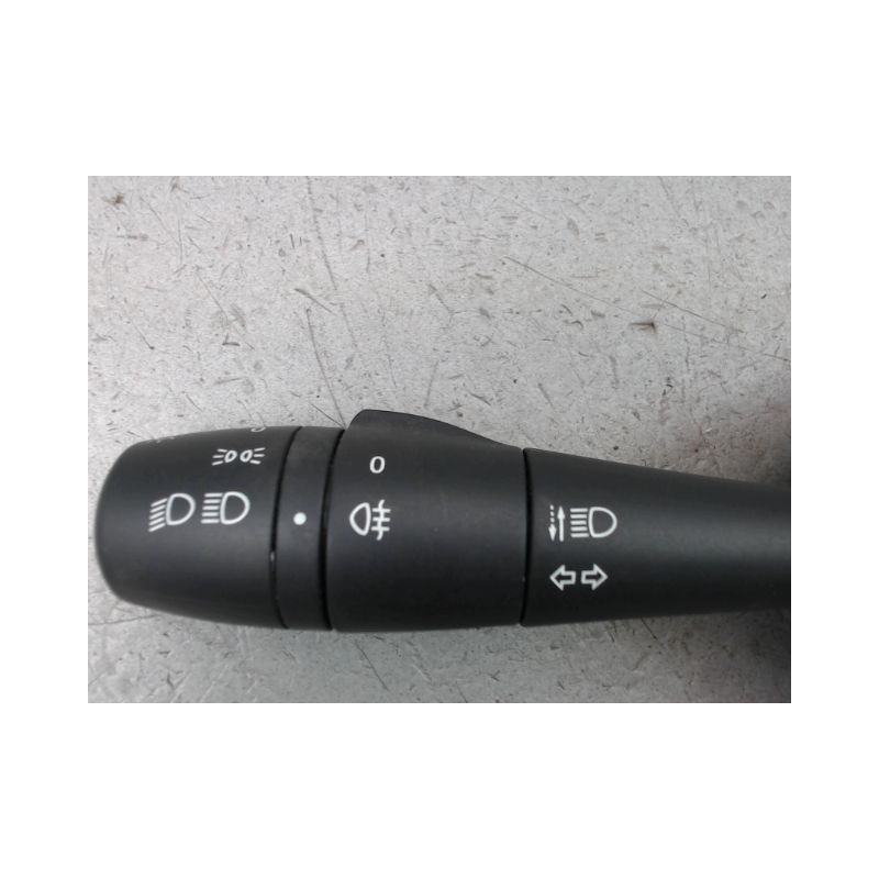 COMMANDE ECLAIRAGE DACIA DOKKER BREAK 2012-...