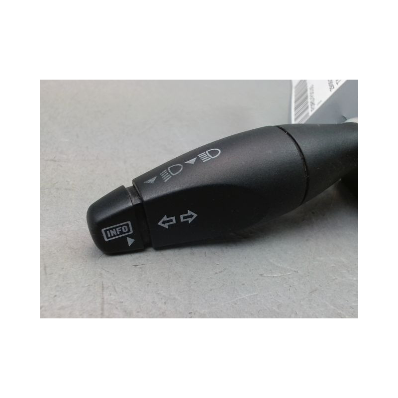 COMMANDE CLIGNOTANT FORD FOCUS BERL. I 1998-2004