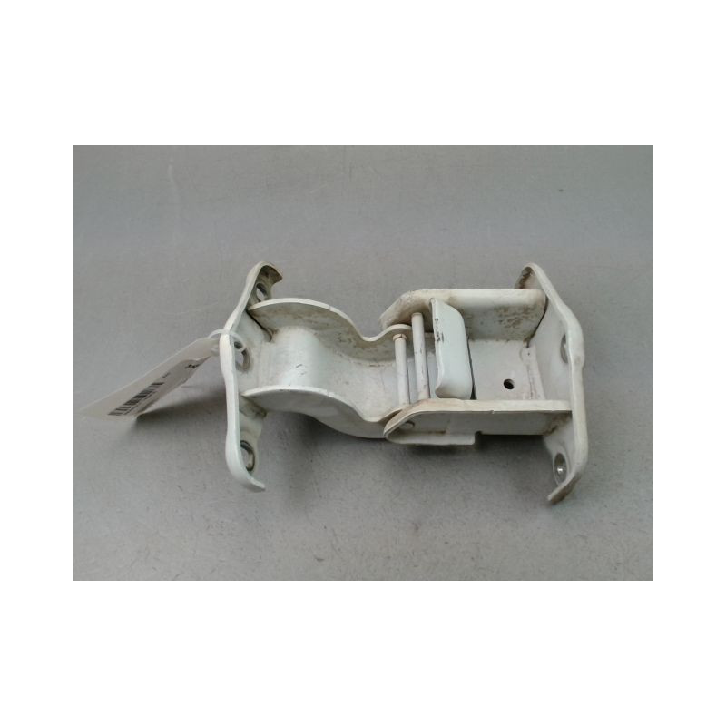 CHARNIERE SUP PORTE BATTANTE ARD RENAULT TRAFIC
