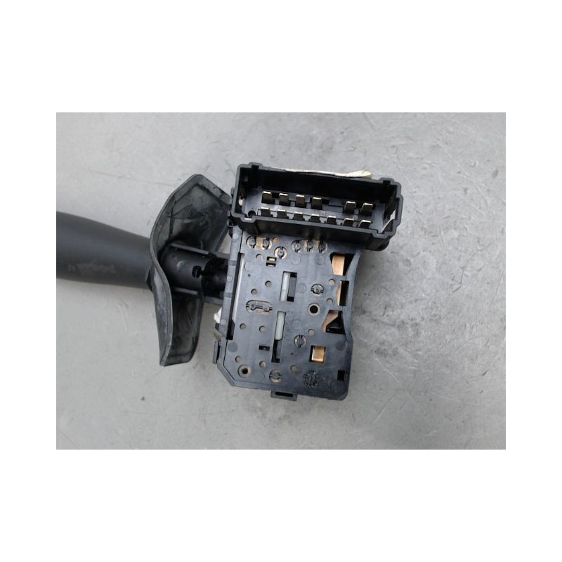 COMMANDE ESSUIE GLACE DACIA LOGAN