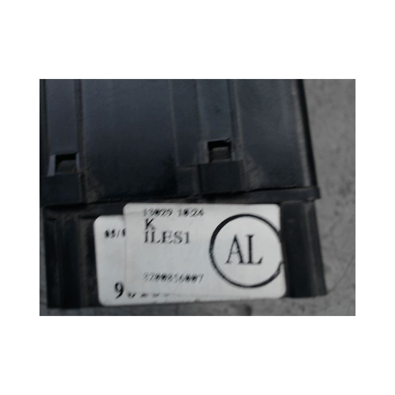 COMMANDE ESSUIE GLACE RENAULT TWINGO