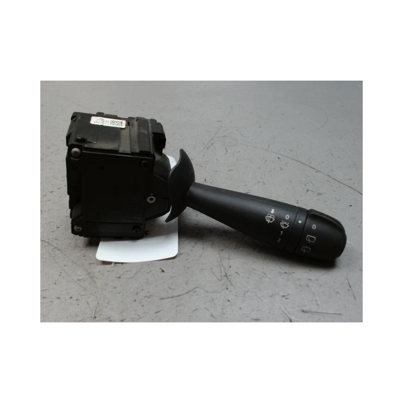 COMMANDE ESSUIE GLACE DACIA DUSTER