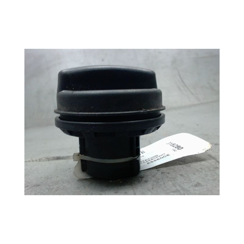 BOUCHON RESERVOIR A CARBURANT FORD FOCUS 98-04