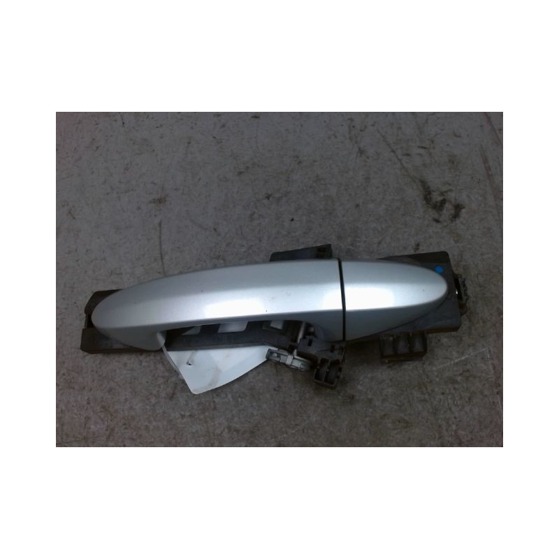 POIGNEE EXTERIEURE PORTE ARRIERE DROIT FORD FIESTA 2008-