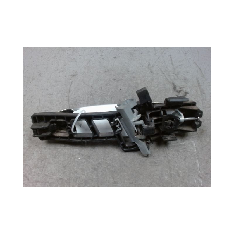 POIGNEE EXTERIEURE PORTE ARRIERE DROIT FORD FIESTA 2008-