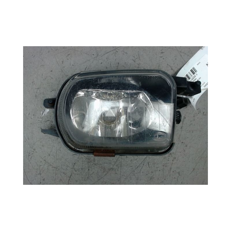 PHARE ANTIBROUILLARD AVANT DROIT MERCEDES CLASSE C 2004-