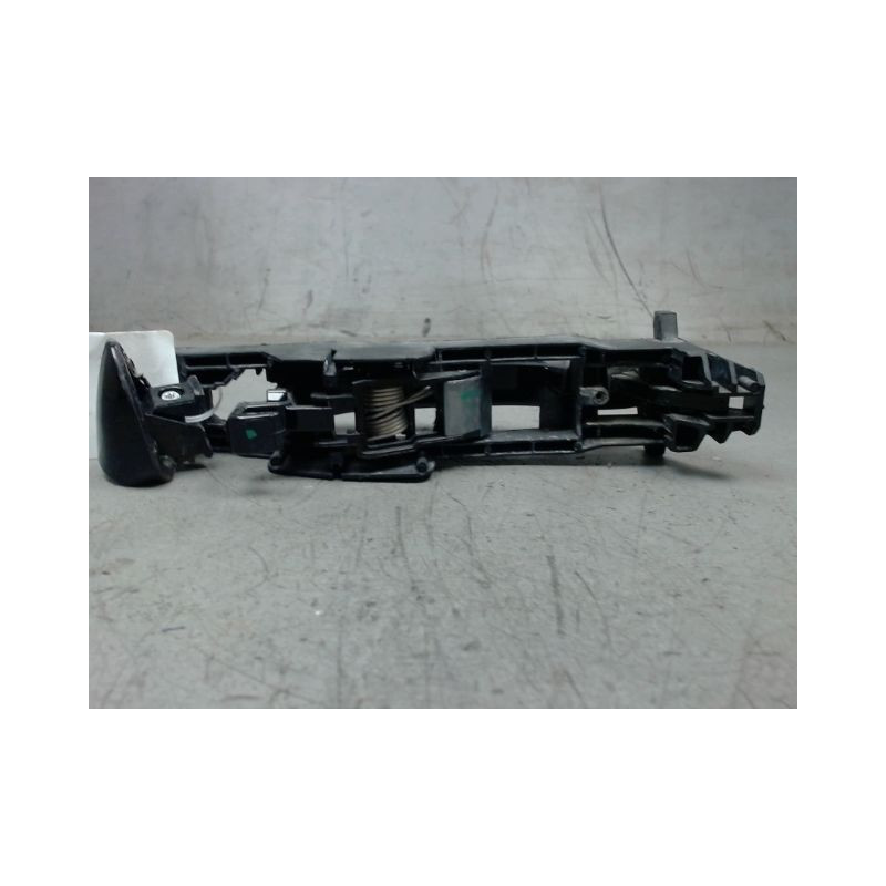 POIGNEE EXTERIEURE PORTE ARRIERE GAUCHE MERCEDES CLASSE C 2004-