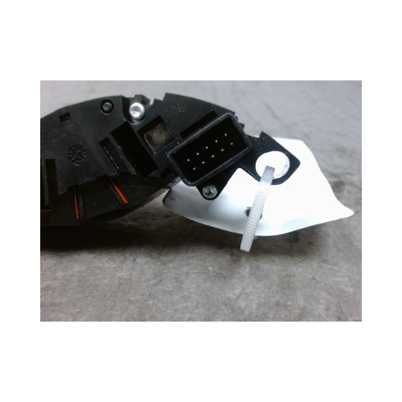 COMMANDE CLIGNOTANT MERCEDES CLASSE C 2004-