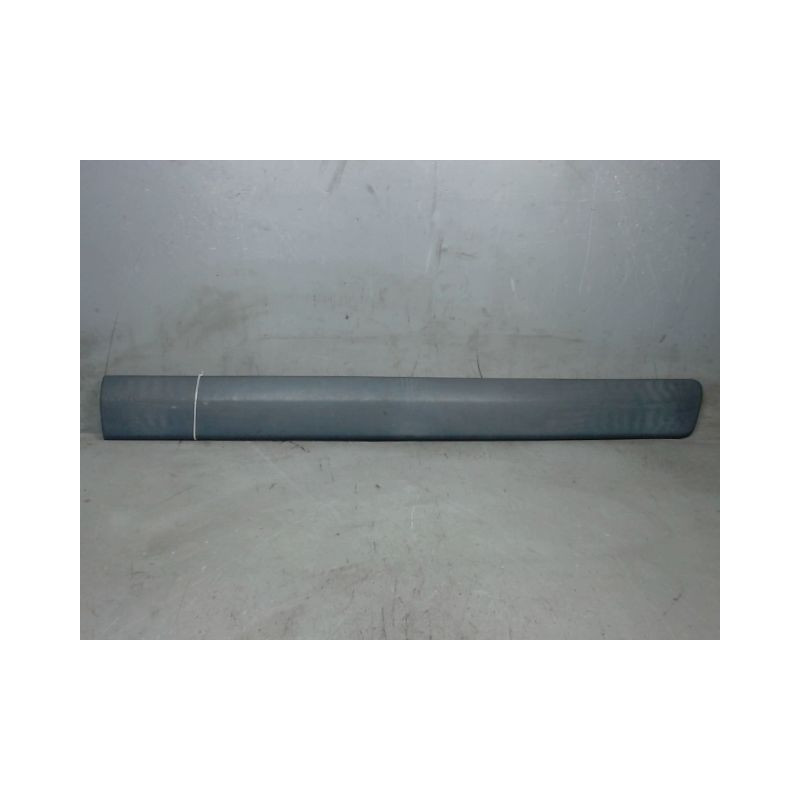 PROTECTION PORTE AVANT DROIT DACIA LOGAN MCV 2007-