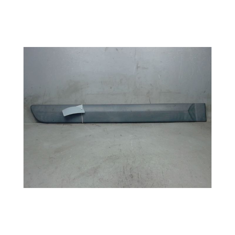 PROTECTION PORTE ARRIERE DROIT DACIA LOGAN MCV 2007-