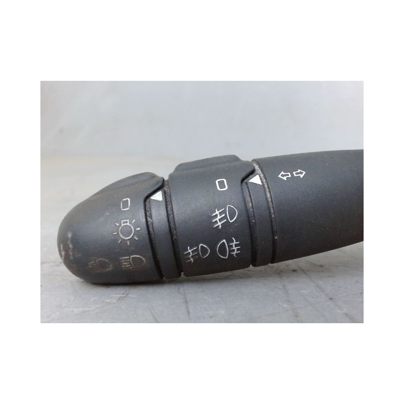 COMMANDE CLIGNOTANT RENAULT ESPACE