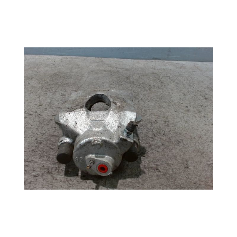 ETRIER DE FREIN AVANT DROIT VOLKSWAGEN GOLF IV 98-2004