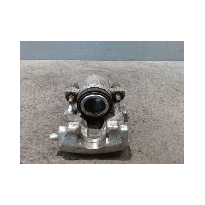 ETRIER DE FREIN AVANT DROIT VOLKSWAGEN GOLF IV 98-2004