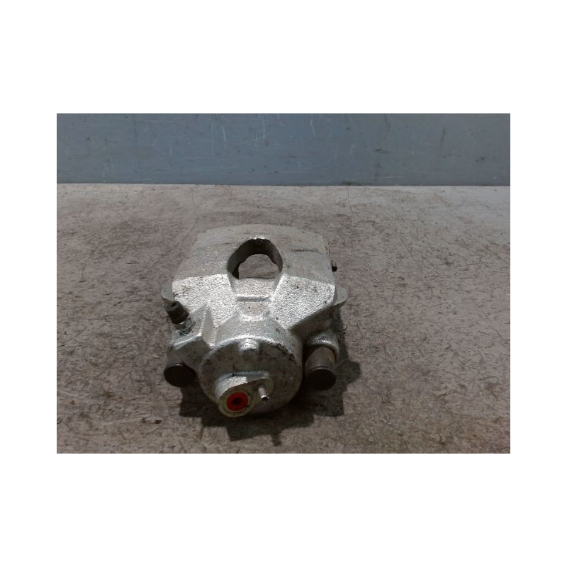 ETRIER DE FREIN AVANT GAUCHE VOLKSWAGEN GOLF IV 98-2004