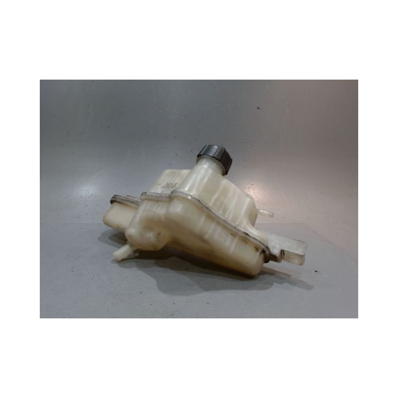 VASE EXPANSION NISSAN JUKE