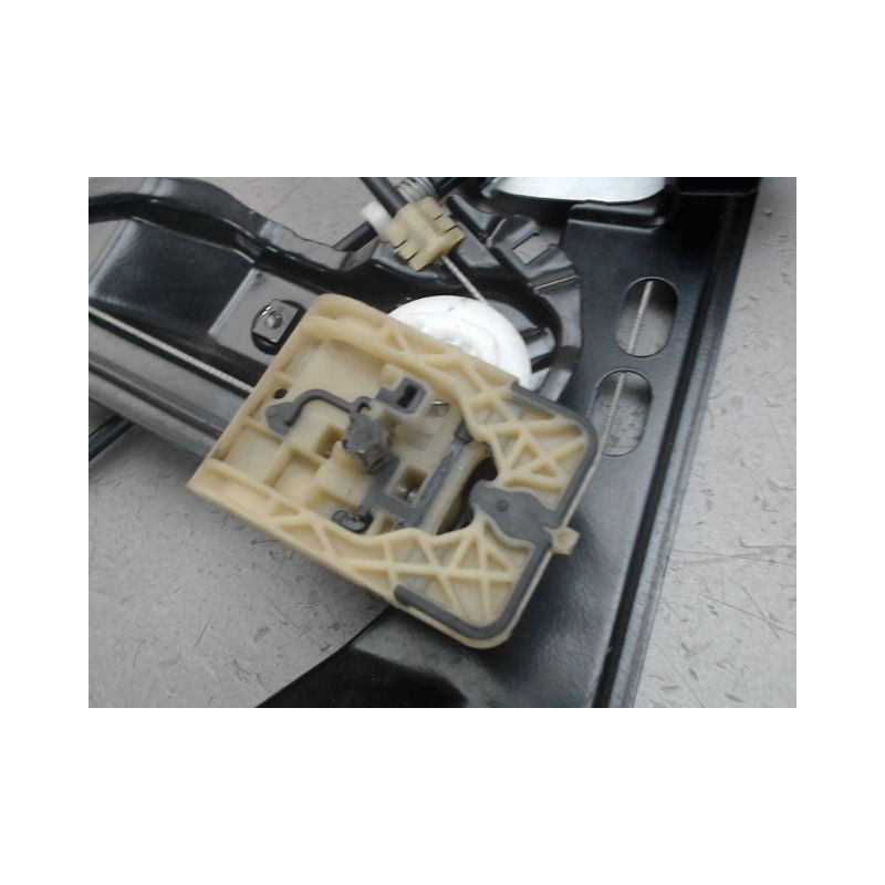 MECANISME LEVE-GLACE AVANT GAUCHE OPEL ZAFIRA