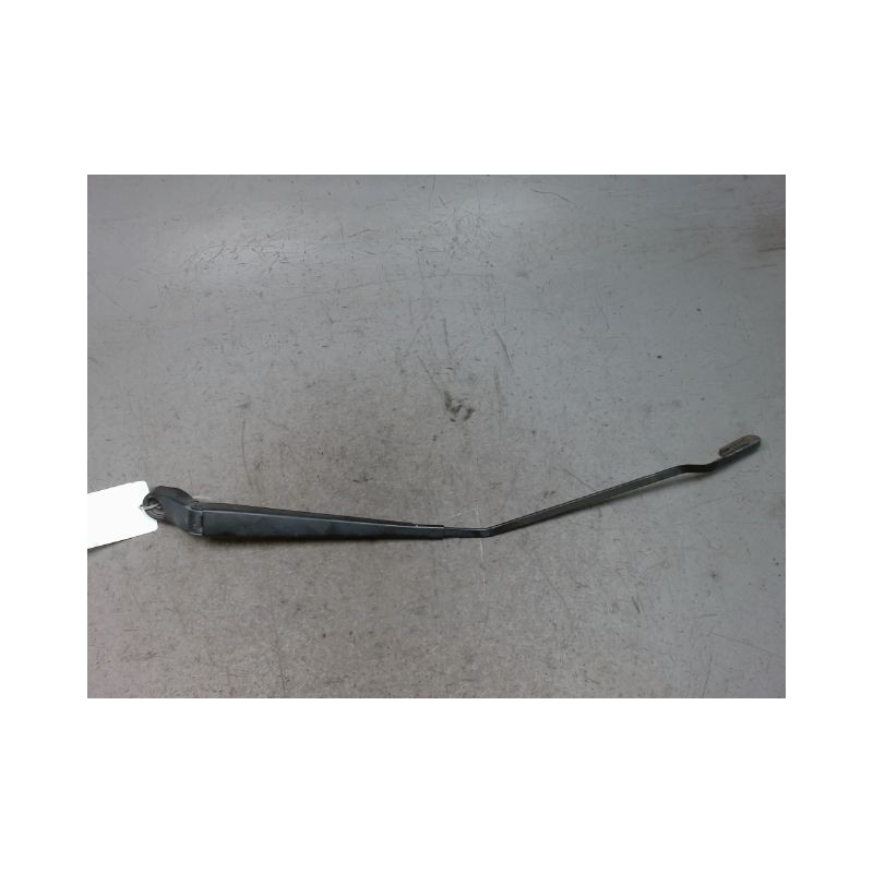 BRAS ESSUIE-GLACE AVANT GAUCHE MERCEDES VITO FOURGON COMPACT 03-