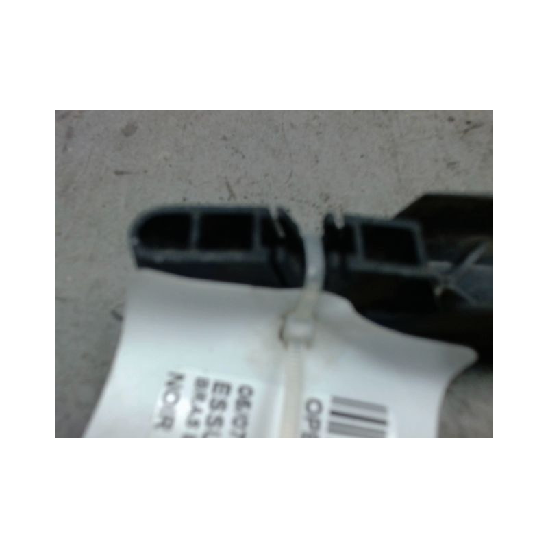 BRAS ESSUIE-GLACE ARRIERE OPEL CORSA