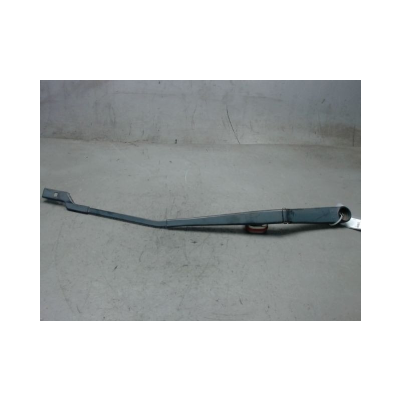 BRAS ESSUIE-GLACE AVANT DROIT HYUNDAI I 30 2007-