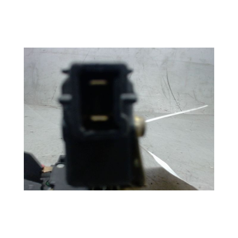 SYSTEME CONDAMNATION AVANT DROIT RENAULT TWINGO PH.3 2000-2007