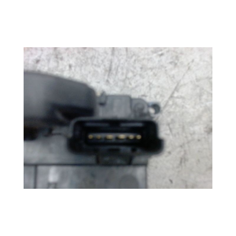 SYSTEME CONDAMNATION ARRIERE DROIT RENAULT CLIO III 2005-