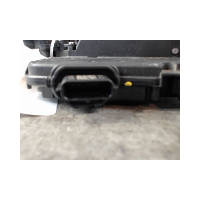 SYSTEME CONDAMNATION AVANT GAUCHE RENAULT CAPTUR