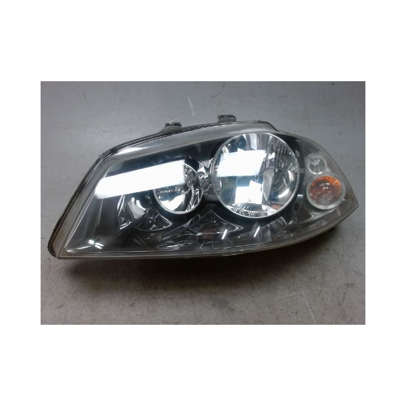 PHARE GAUCHE SEAT CORDOBA 2002-