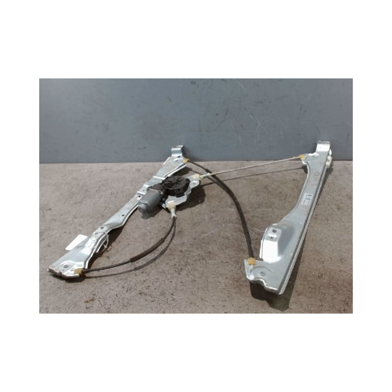 MECANISME+MOTEUR LEVE-GLACE AVANT DROIT RENAULT CLIO III 2010-